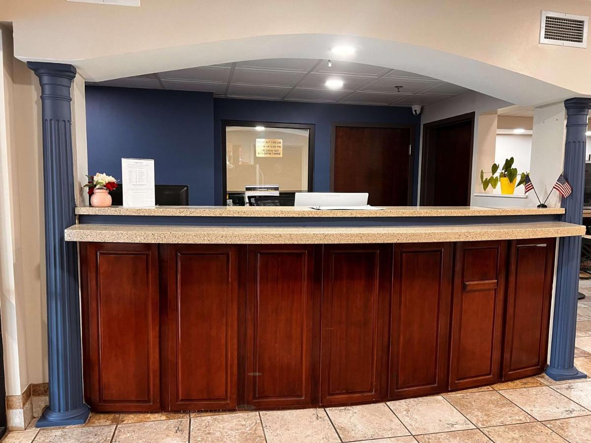 Surestay Hotel By Best Western Morganton Bagian luar foto